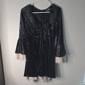 Dollskill Widow Dress With Cream White Contrast